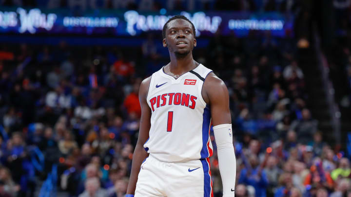 Report: Reggie Jackson Accepts Buyout, Chooses Clippers Over Lakers