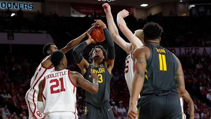 No. 1 Baylor Tops Oklahoma for Big 12 Record 23rd Straight Win