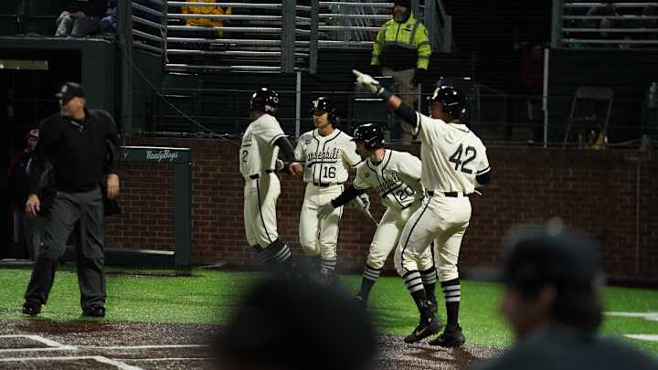 Pitching propels Vandy Boys to a two-game sweep