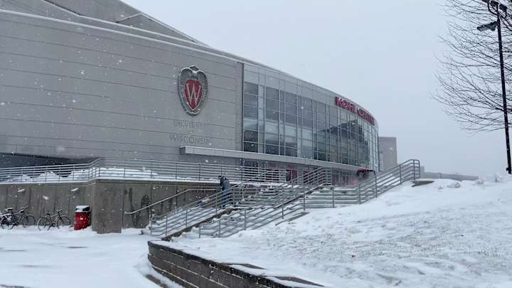 Many Fondly Remember Former Wisconsin Hockey Standout Rob Andringa, Who Died on Friday