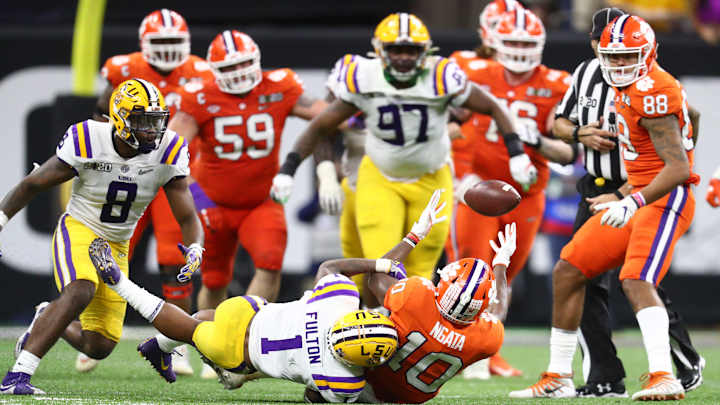 Falcons go cornerback in latest CBS Sports first round mock draft