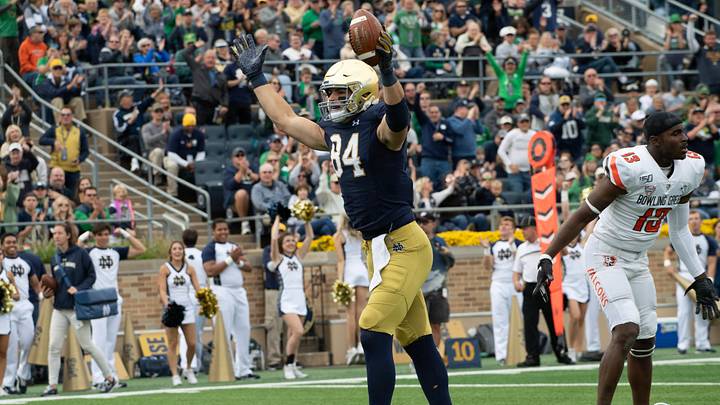 Mock Draft Roundup: NFL.com Bolsters Jaguars’ Defense, Tight End Position in Latest Projection Mock Draft Roundup: NFL.com Bolsters Jaguars’ Defense, Tight End Position in Latest Projection