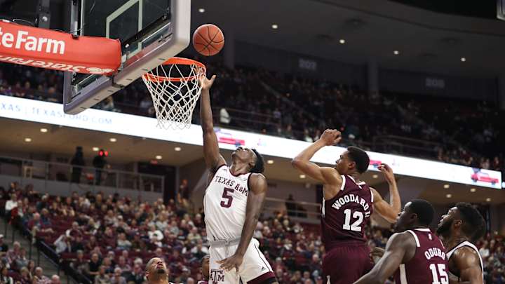 Recap: Nebo And Mitchell 41 Point Outing Claims Victory Over Bulldogs Recap: Nebo And Mitchell 41 Point Outing Claims Victory Over Bulldogs