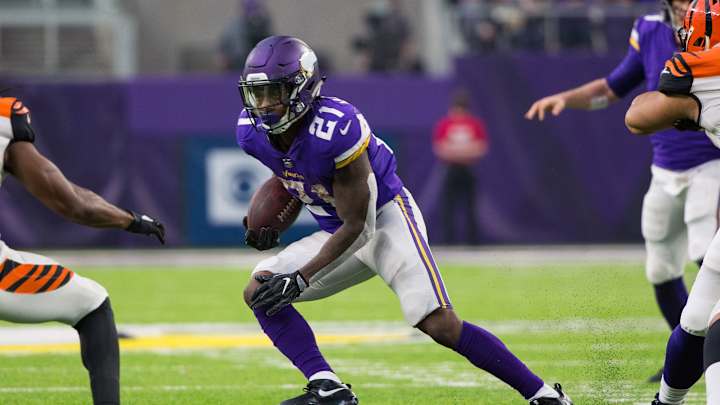 Former Vikings RB Jerick McKinnon Included on PFF's 2010s All-Combine Team