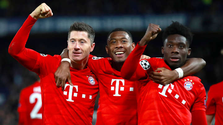 Bayern Runs All Over Chelsea, Napoli Holds Barcelona in Champions League