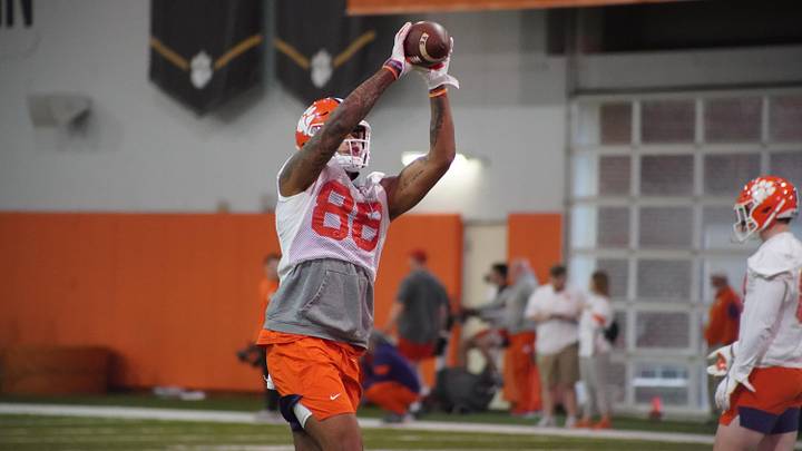 Clemson Still In Search Of Next Great Tight End Clemson Still In Search Of Next Great Tight End