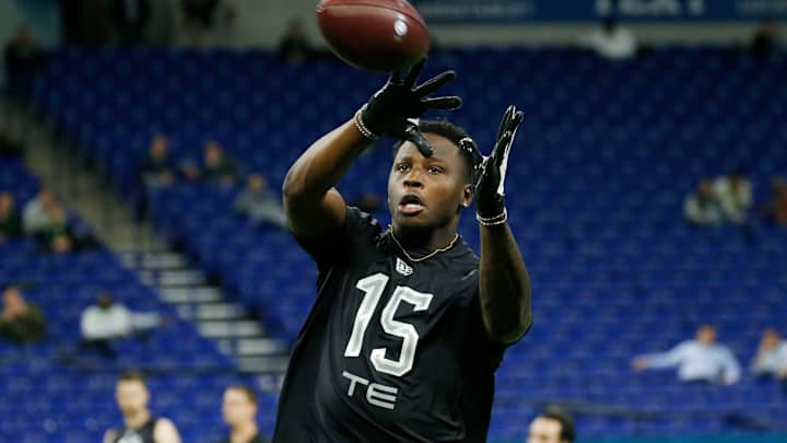 2020 NFL Scouting Combine: 6 Tight Ends Who Impressed and Could Fit the Jaguars 2020 NFL Scouting Combine: 6 Tight Ends Who Impressed and Could Fit the Jaguars