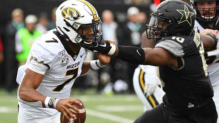 Colorado Bill Allows NCAA Athletes to Profit Off Name, Likeness