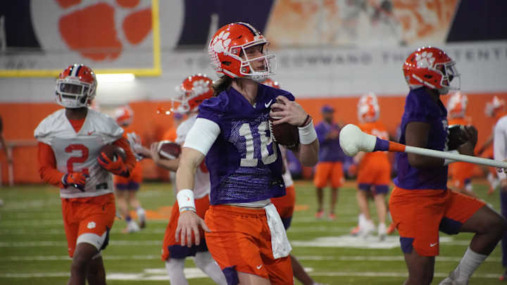 Lawrence: 'Easier to Come Back After You Lose" Lawrence: 'Easier to Come Back After You Lose"