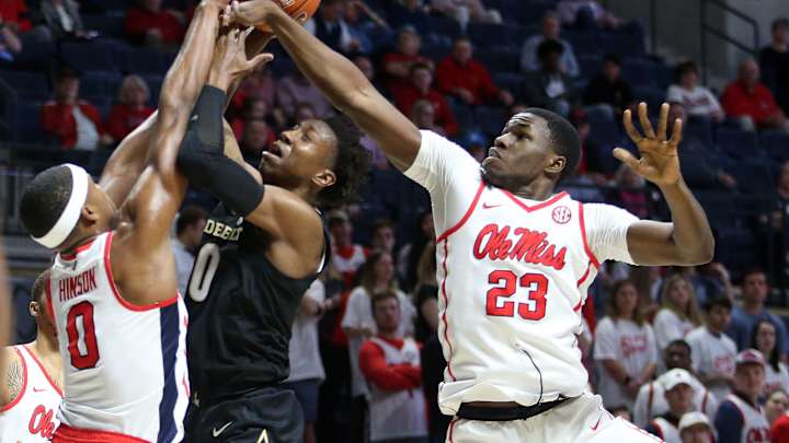 Commodores Blown out of Oxford as Ole Miss Rolls