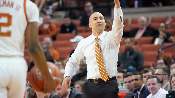 Texas Basketball: White-Hot Horns Renew Red River Rivalry