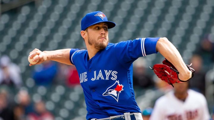 Ken Giles Says He's Willing to Give Back 2017 World Series Ring