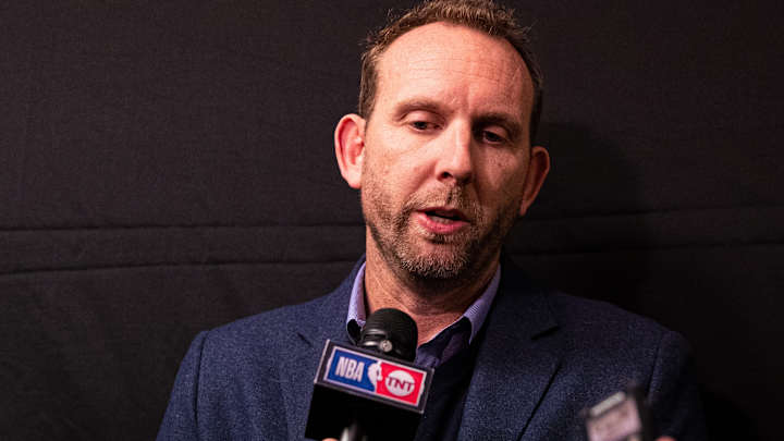 Kyrie Irving undergoes successful arthroscopic shoulder surgery