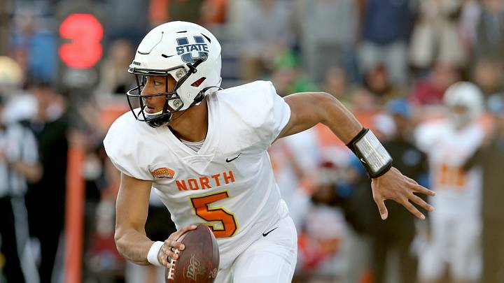 2020 NFL Mock Draft: Big Trades for Top QBs Shake Up Early Picks