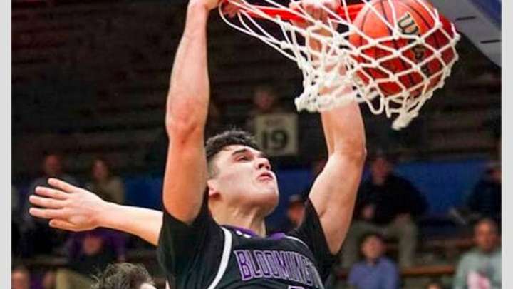 Leal, Bloomington South Cruise in Class 4A-14 Sectional Opener Leal, Bloomington South Cruise in Class 4A-14 Sectional Opener