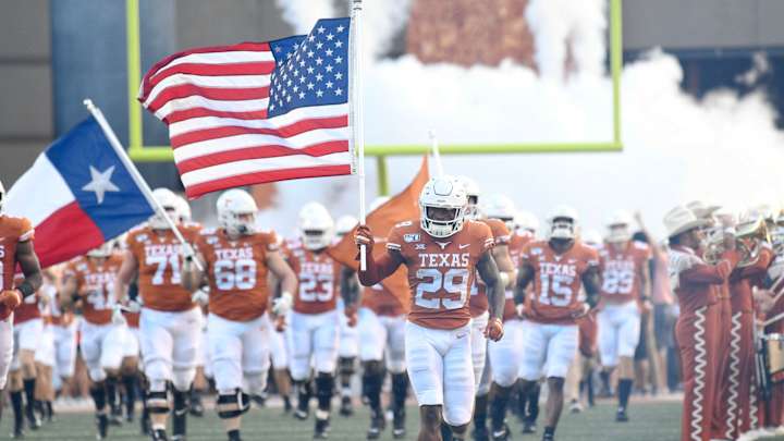 Texas Football: After Injury Setback, Josh Thompson Looks Ready to Roll for 2020 (Video)