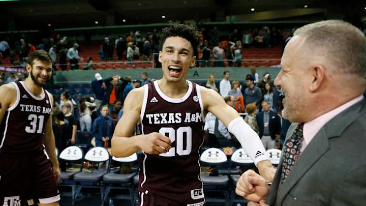 Texas A&M Deals No. 17 Auburn Its First Home Loss