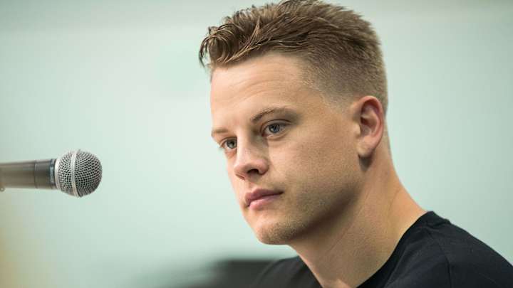 Joe Burrow to become first recipient of the Maxwell Award to not attend gala event