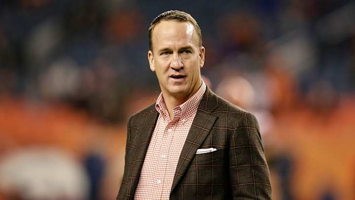 Peyton Manning Would Face Different Type of Pressure with ESPN Peyton Manning Would Face Different Type of Pressure with ESPN