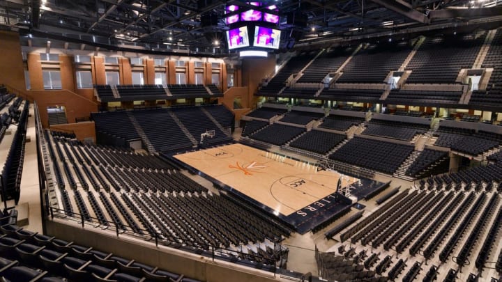 Game Day Live Blog: Louisville at Virginia | Game 31