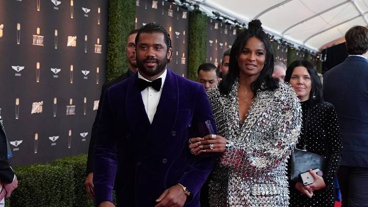 Seahawks QB Russell Wilson Receives Lombardi Cancer Foundation Award of Excellence Seahawks QB Russell Wilson Receives Lombardi Cancer Foundation Award of Excellence