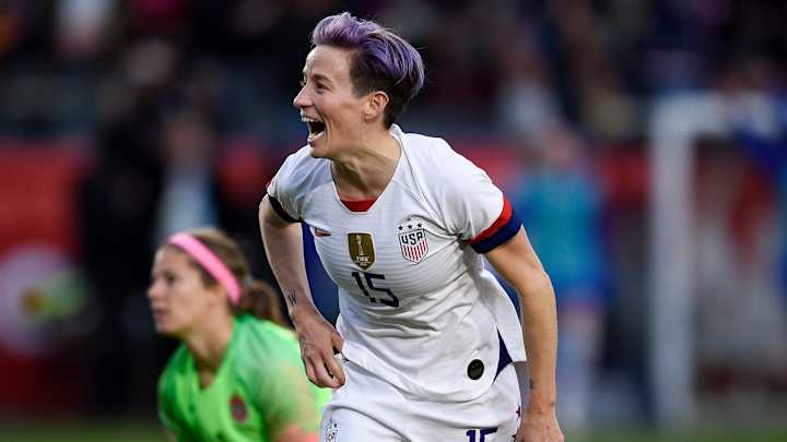 USWNT Objects to U.S. Soccer With Jersey Protest