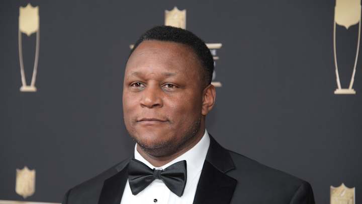 Barry Sanders Bets on Lions Winning Lombardi Trophy