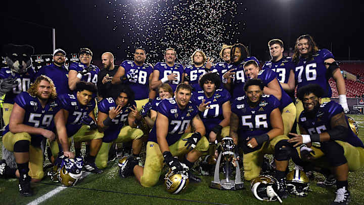 UW Football Primer: Henry Bainivalu Gets His Chance, No Turning Back UW Football Primer: Henry Bainivalu Gets His Chance, No Turning Back