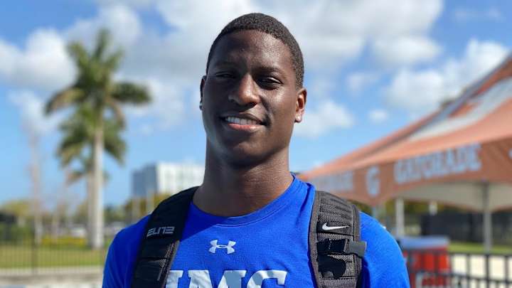 Tall Receiver Malik McClain Red Hot on Recruiting Trail