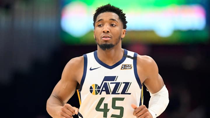 CDC Advises No Mass Gatherings for Next 8 Weeks