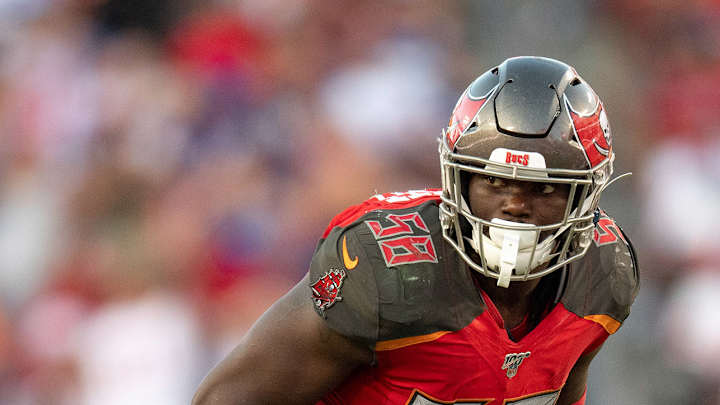 Buccaneers Place Franchise Tag on Shaquil Barrett