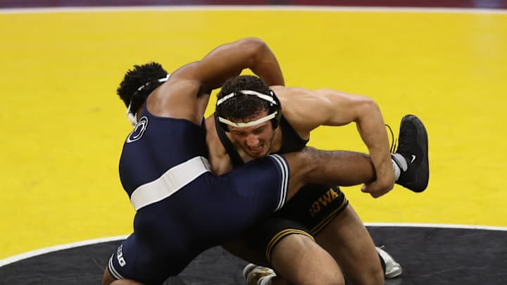 The Impact: Iowa Wrestlers Had Built For Championship Moment