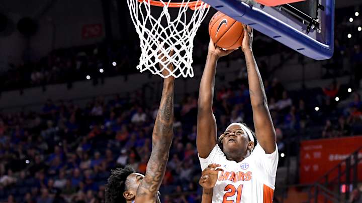 Report: Forward Dontay Bassett Enters NCAA Transfer Portal