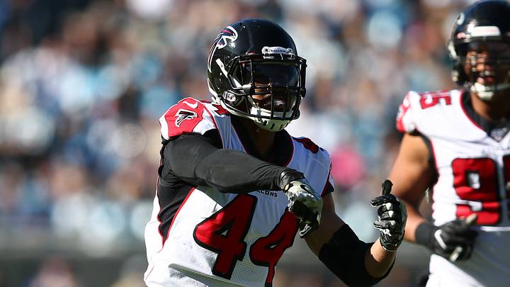Tennessee Titans agree to deal with Vic Beasley