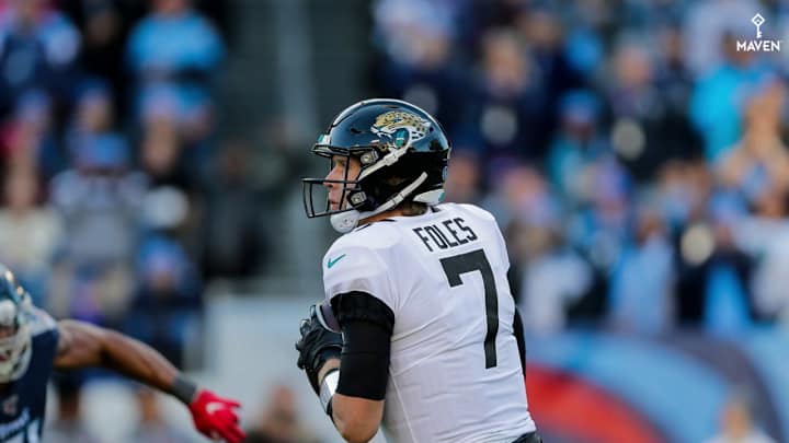 Bears Trade for Jaguars Quarterback Nick Foles
