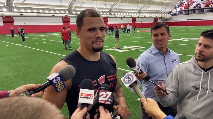 Dallas Cowboys Conduct Virtual Interview with Wisconsin LB Zack Baun Dallas Cowboys Conduct Virtual Interview with Wisconsin LB Zack Baun