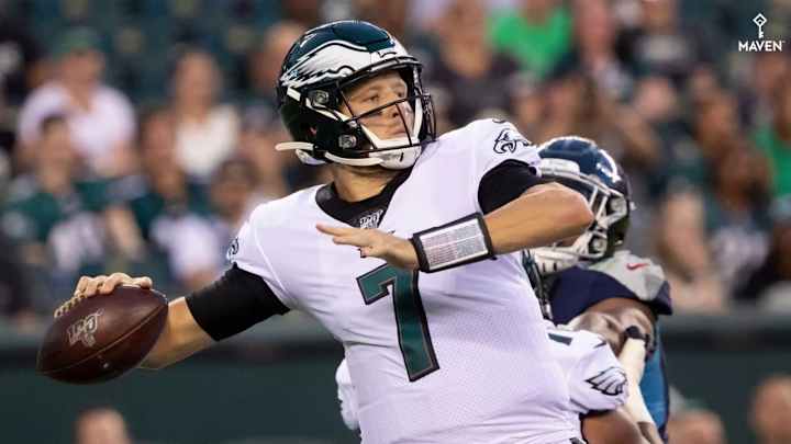 Former Indiana QB Nate Sudfeld Staying With the Eagles