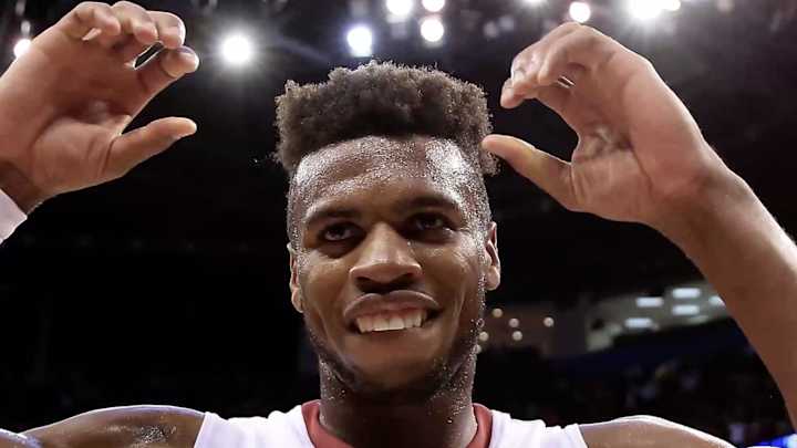On This Day in OU Hoops History: Buddy Buckets Lights up OKC