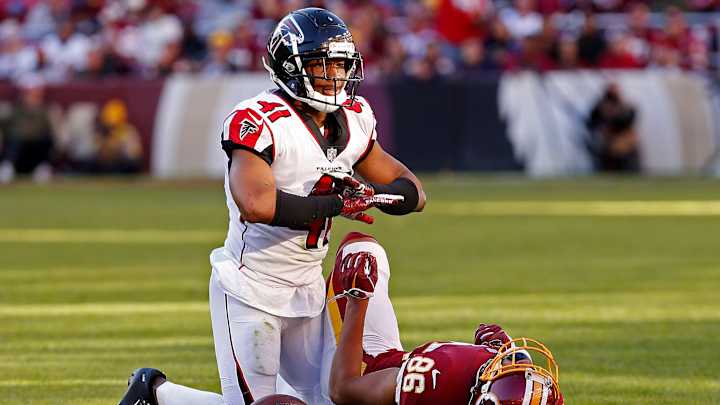 Falcons to re-sign safety Sharrod Neasman Falcons to re-sign safety Sharrod Neasman