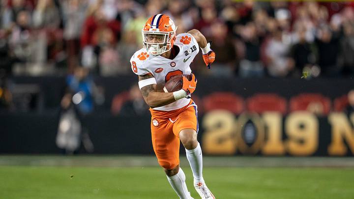 SI.com's Latest Mock Draft Forecasts First-Round Cornerback for Titans