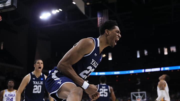 College Hoops: How Second Round of NCAA Tournament Might Have Played Out -- on Day 6 College Hoops: How Second Round of NCAA Tournament Might Have Played Out -- on Day 6