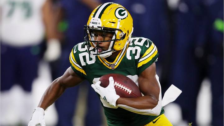 Shopping for Free-Agent Bargains on Offense Shopping for Free-Agent Bargains on Offense