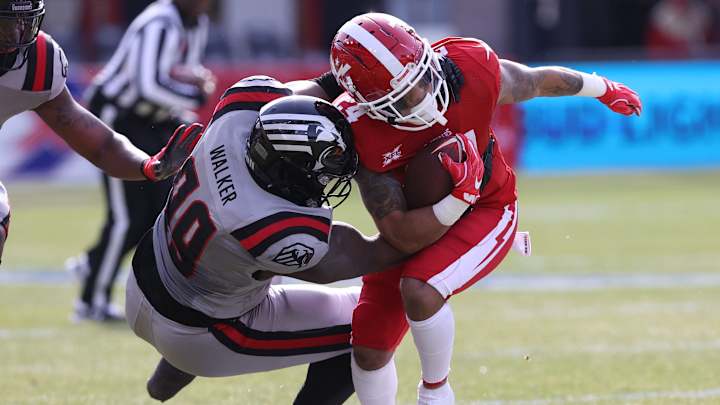 Steelers Agree to Terms With XFL Sack Leader Cavon Walker