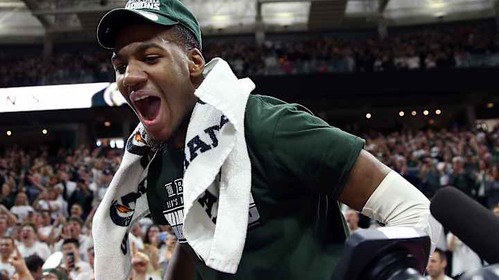 College Hoops: How Second Day of NCAA Tournament Sweet 16 Might have Played Out -- Day 8 College Hoops: How Second Day of NCAA Tournament Sweet 16 Might have Played Out -- Day 8