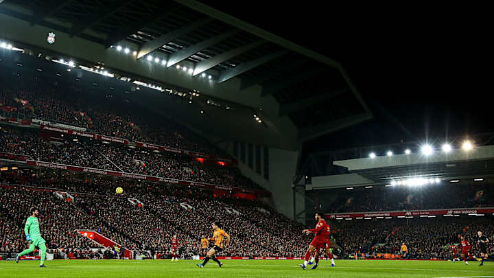 To Void or to Play? Premier League's Coronavirus Conundrum–and How to Navigate It