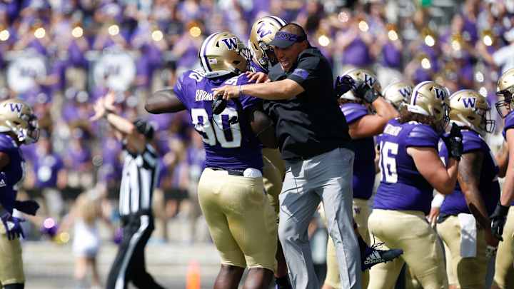 UW Football Primer: Josiah Bronson No Longer a Surprise Starter