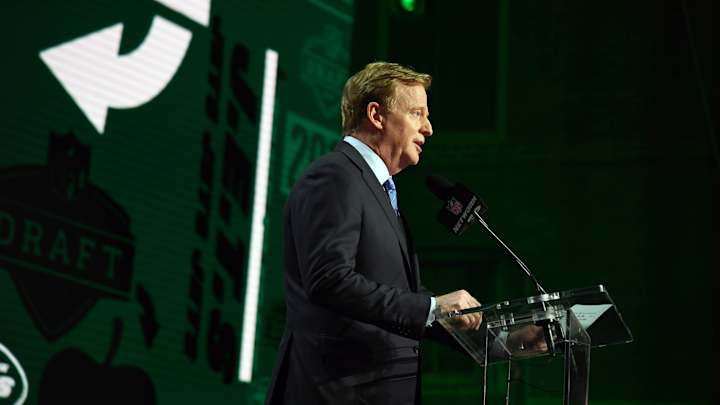 NFL Invites Top Prospects to Join Virtual Draft on April 23