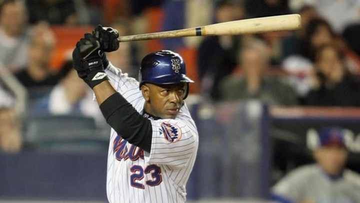 "Juuuuullllliiiiioooo" - A Look Back at the Cleveland Indians Career of SS/2B Julio Franco