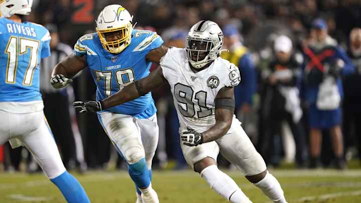 Seahawks Agree to Terms with Veteran DE Benson Mayowa