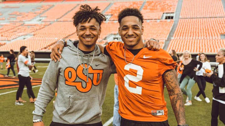 If not Football Mother of the Year, then Mandi Moore is Example of What a Football Mom Should Be